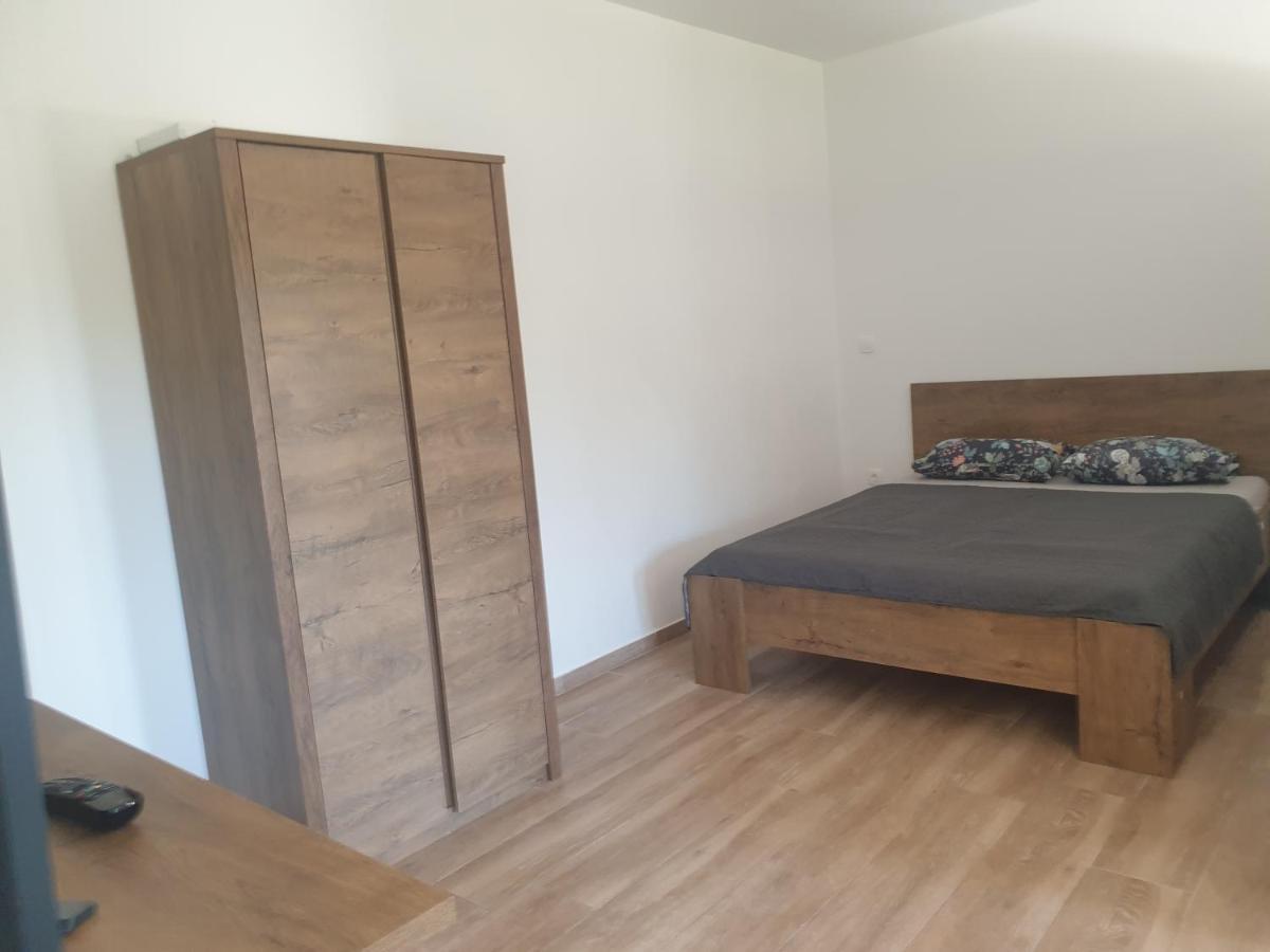 Villa Istra Divsici ภายนอก รูปภาพ